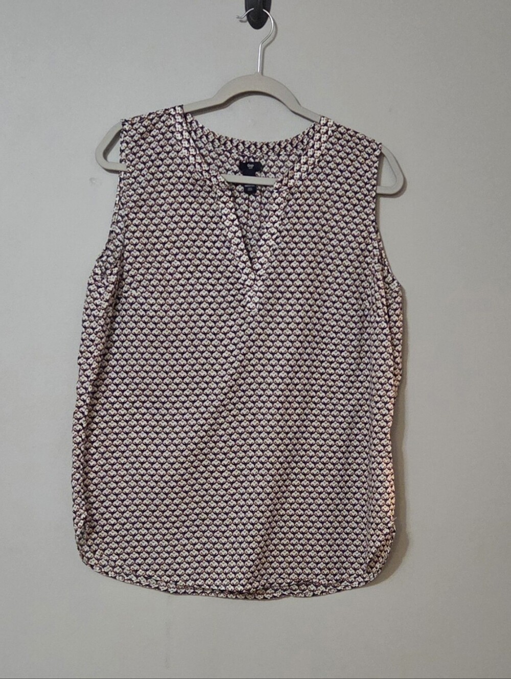 Gap Sleeveless V-neck Floral Popover Blouse Size L